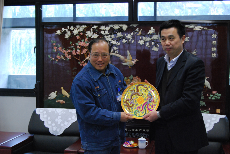 2012年1月11日，瑞昌市委古小平書記參訪江西亞東